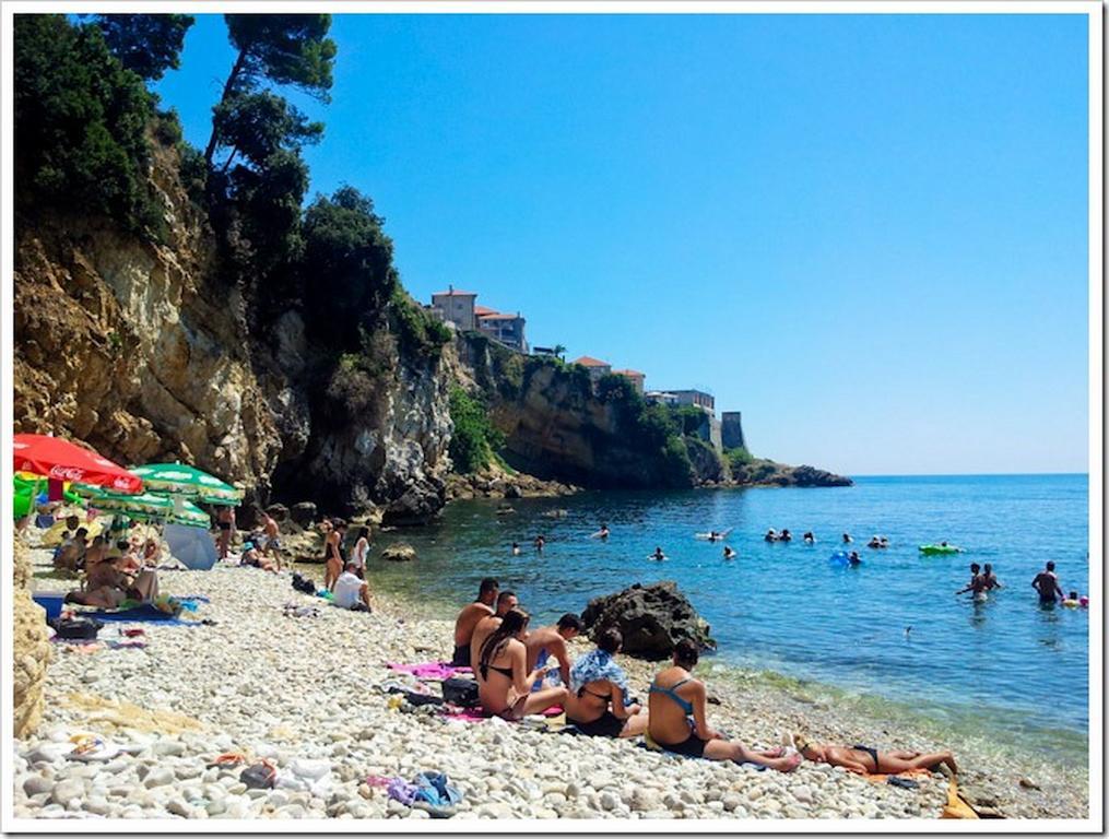 Apartments Zuto Ulcinj Luaran gambar