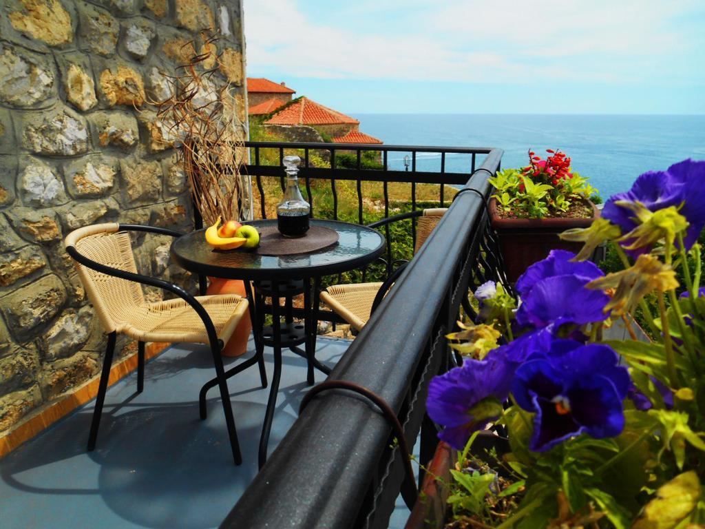 Apartments Zuto Ulcinj Luaran gambar