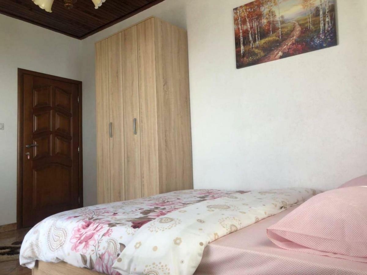 Apartments Zuto Ulcinj Luaran gambar