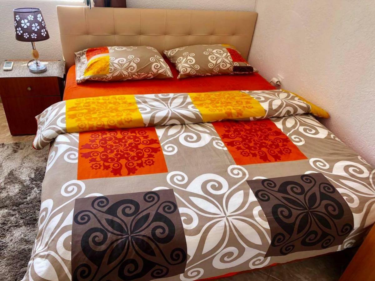 Apartments Zuto Ulcinj Luaran gambar