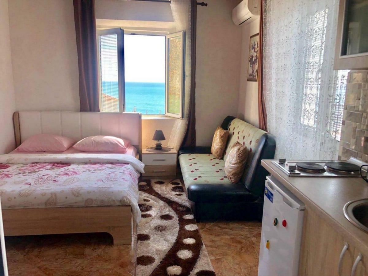 Apartments Zuto Ulcinj Luaran gambar